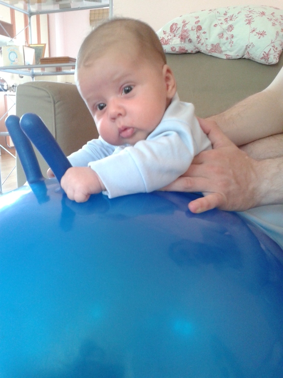 "Булочке" месяц)))