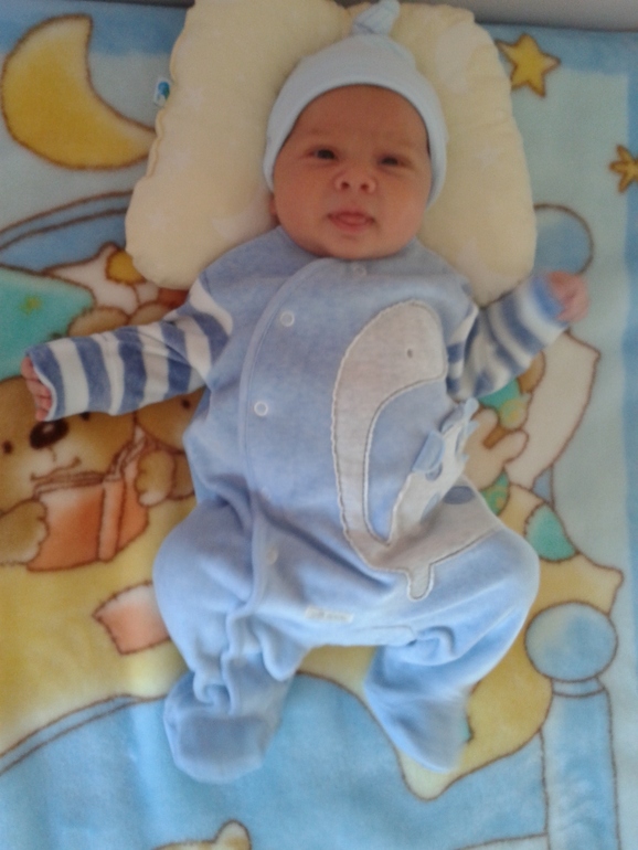 "Булочке" месяц)))