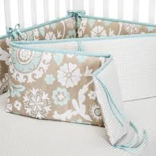 Помогите найти бренд Lambs & Ivy