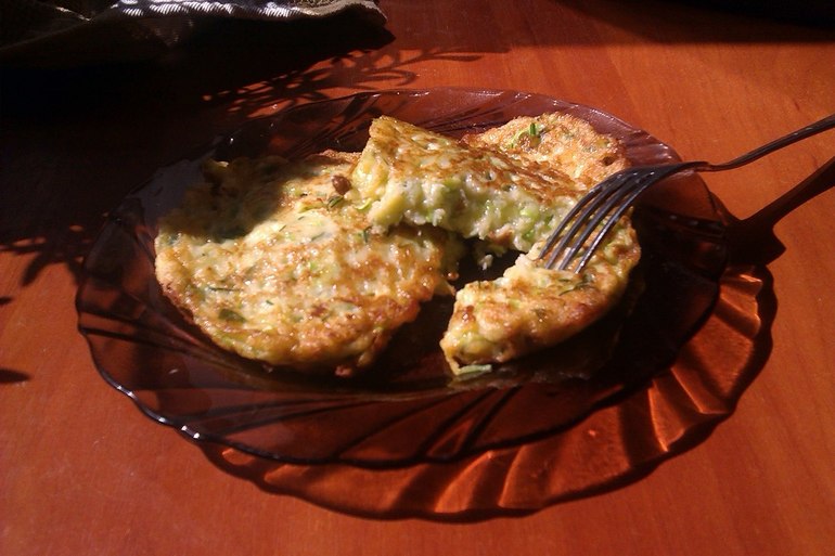 Кабачковые оладьи