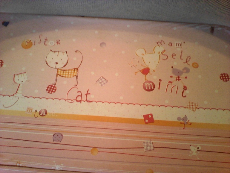 Продам манеж Бреви 3000 рублей.