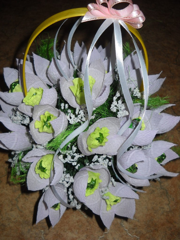 поделки из конфет и не только (мое хобби)