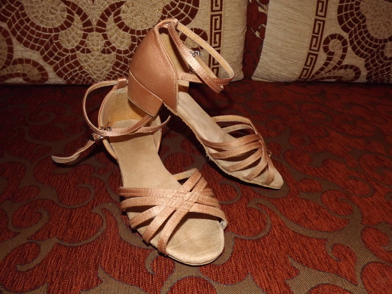 Туфли для танцев