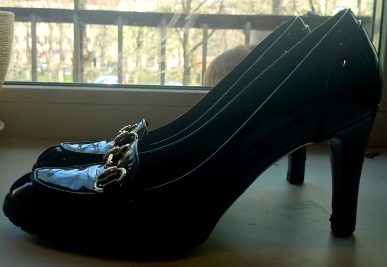 Туфли Gucci. И макасины TODS