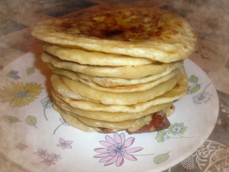 Домашняя кухня (пельмени,манты,вареники, пирожки, кыстыбыи,хычины)