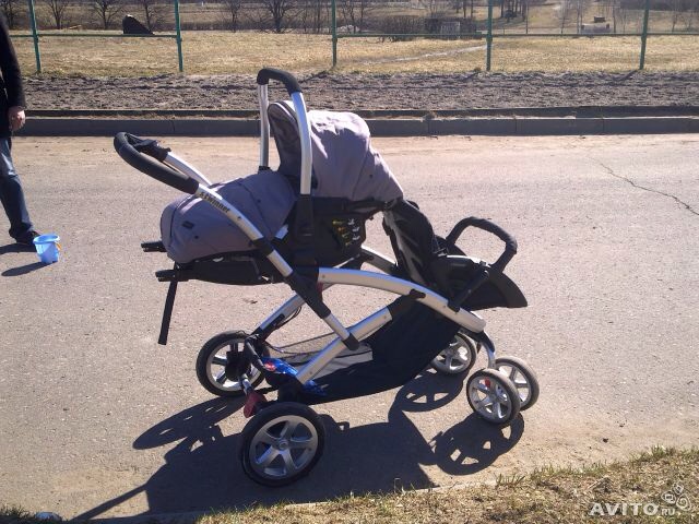 Продам коляску casualplay twiner для погодок б/у