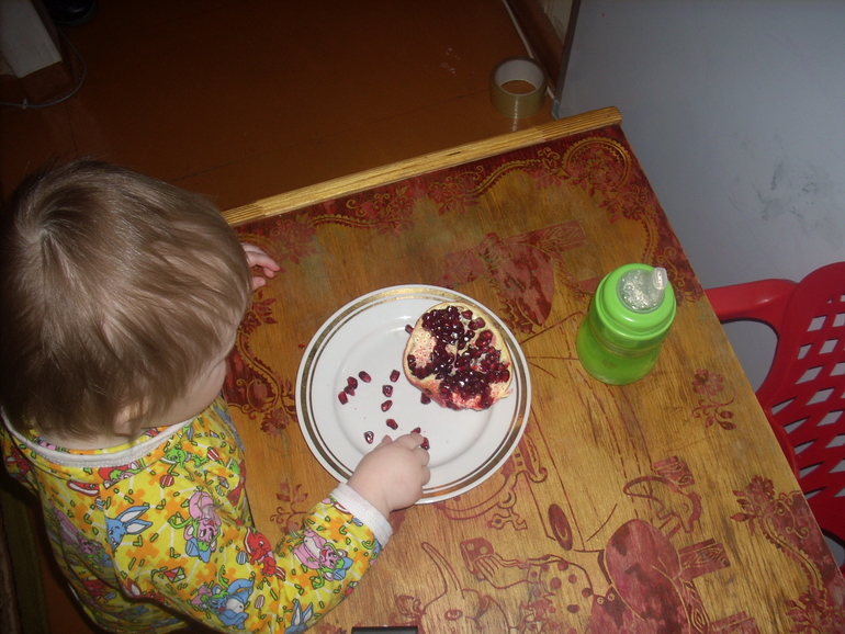 Красный день календаря. Учим цвета с Алисой