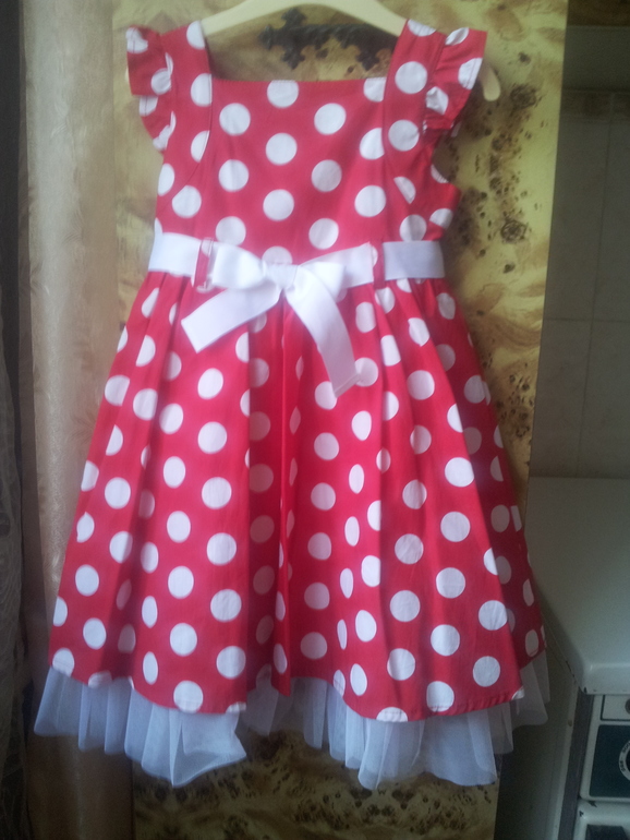 Платье летнее 104 размер фирма LC Waikiki