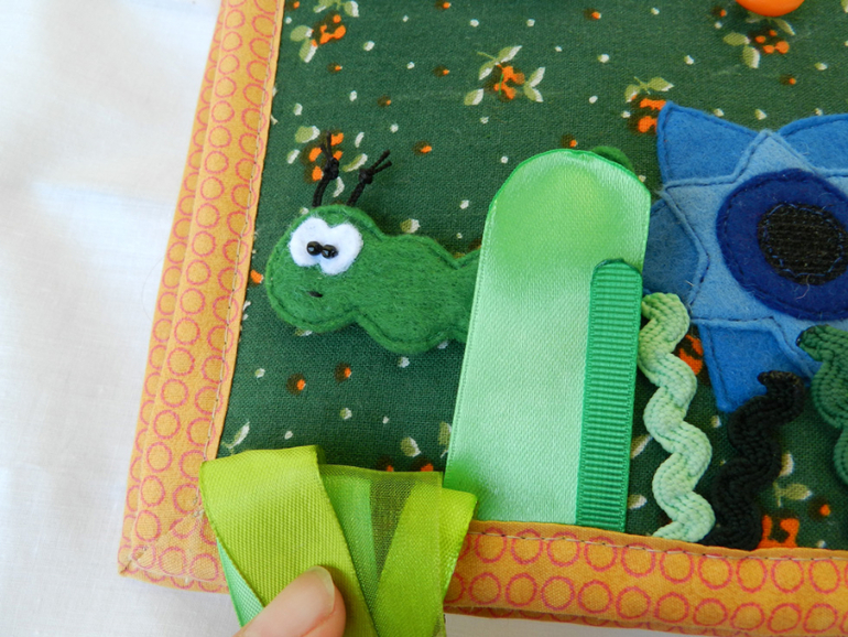 Развивающая книга для Ули