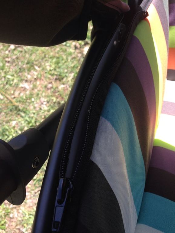 Необычная коляска Guzzie+Guss Casita.