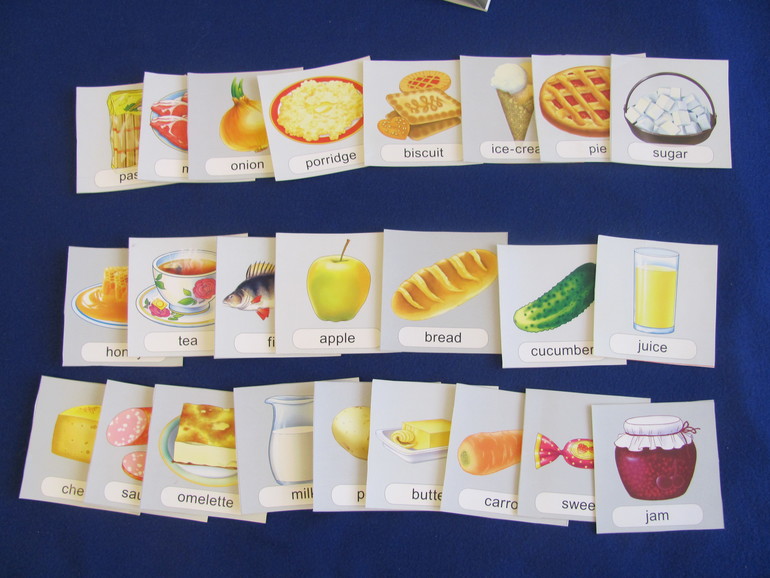 Плакаты и карточки