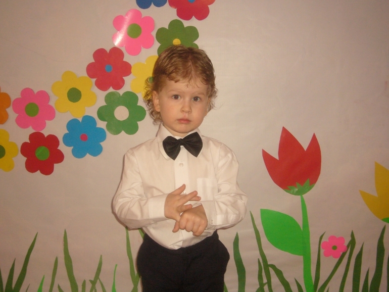 Утренник к 8 марта (фото)