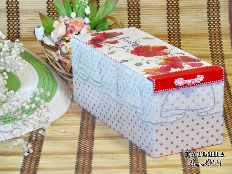 Чайная шкатулка, шкатулка для мелочей и досочки на закуску)))