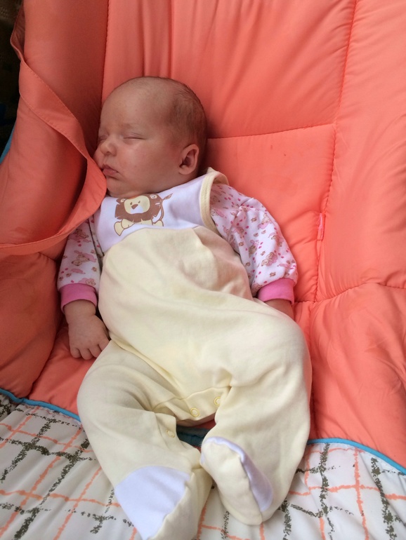 Как отличить гормональную от аллергической сыпи?