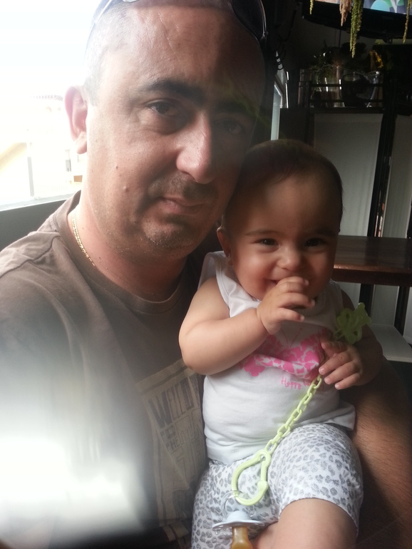 Шмякнулась