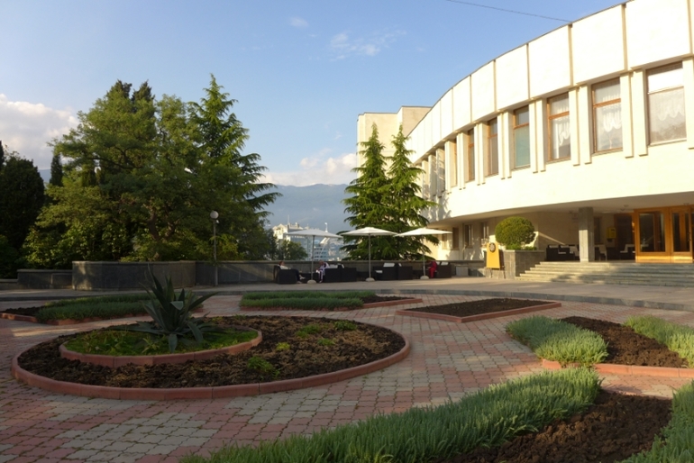 Ялта, Крым. КОК Россия