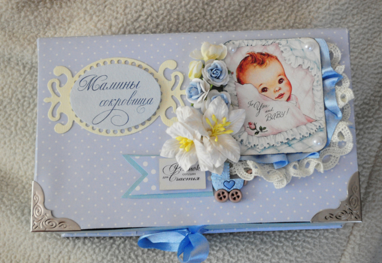 Изготовлю на заказ фотоальбом для ребенка , коробочки "Мамины сокровища"