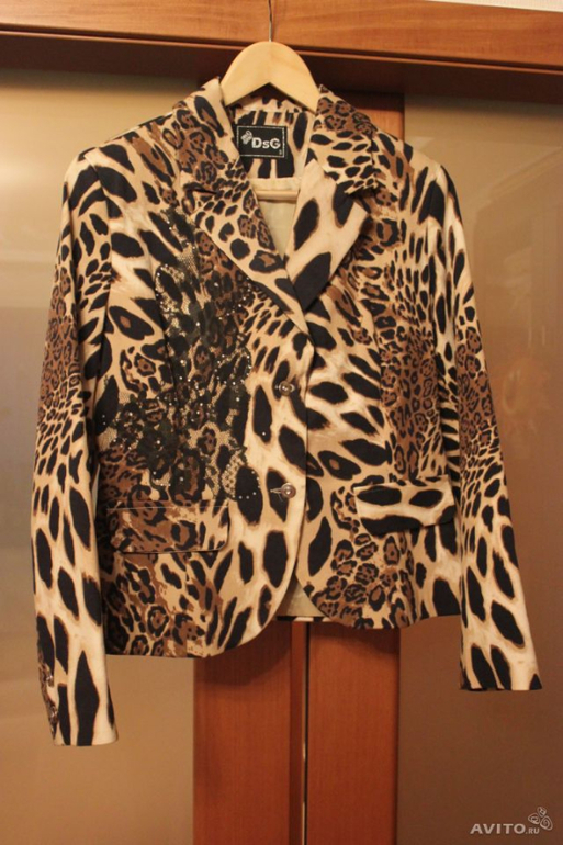 Пиджаки, костюмы Banana Republic, Dolce & Gabbana, пр.