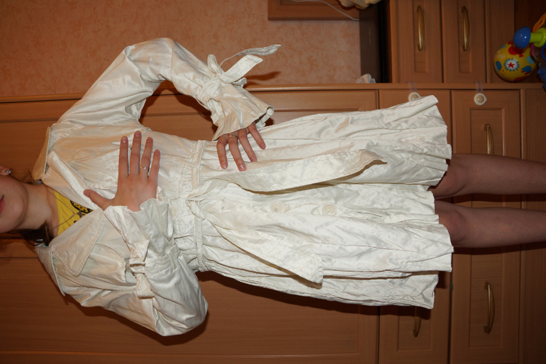 Плащик, 152-158 и ветровка 146-152 для девочки в идеале. Химки