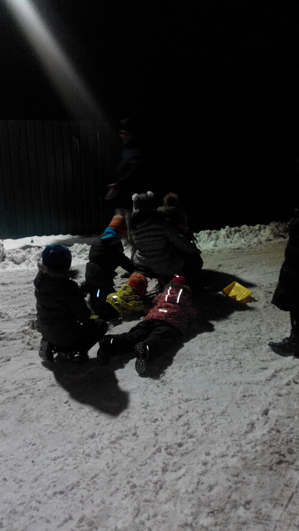 день варенье -Ярику 5 лет, смурффффный день:))))