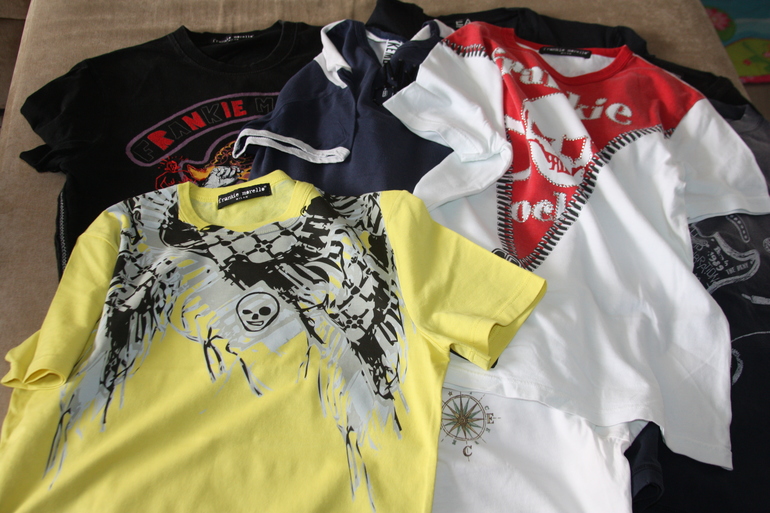 Брендовые футболки новые и б/у. Размер M-L, XL(одна).оригиналы!