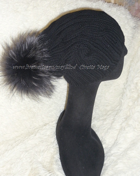 ЖЕНСКИЕ ШАПКИ c мех помпонами, В НАЛИЧИИ и на заказ