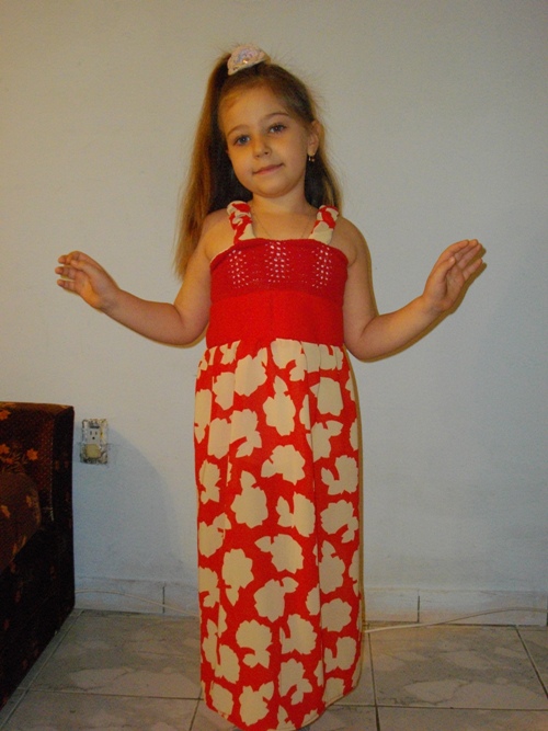 Платье доченьке