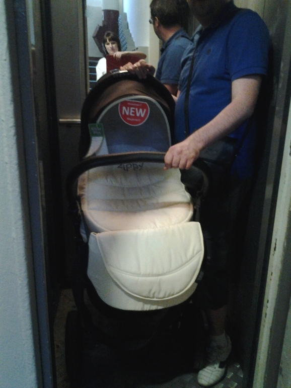 Наш колясончик