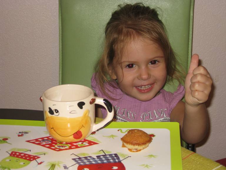 ФМ готовим с детьми. Капкейки с изюмом.