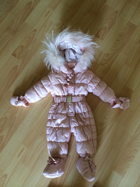 Комбез Monnalisa, размер 6 мес., в идеале, 3500
