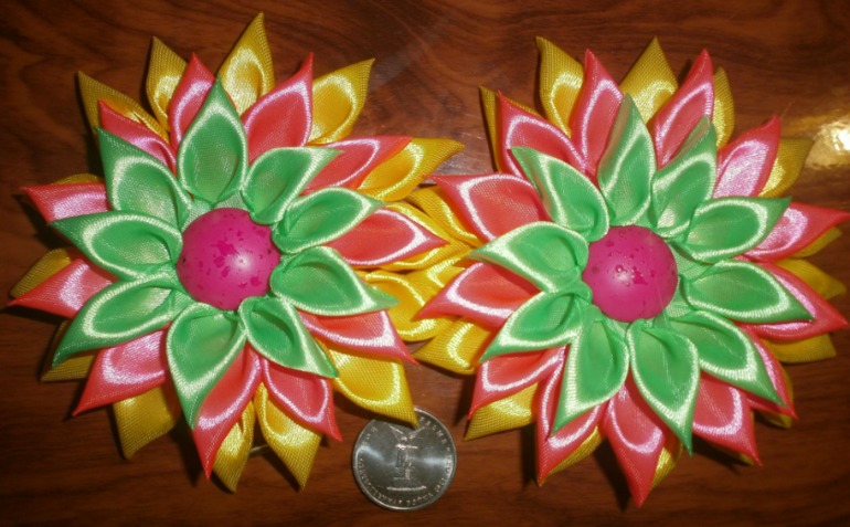 Резиночки, заколочки, гребни, шпилечки для вас