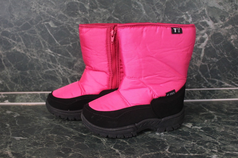 Резиновые сапожки, сандалики, зимняя обувь!