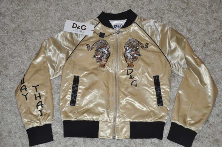 Ветровки D&G размер M и L и XL (12 и 14 и 16лет)