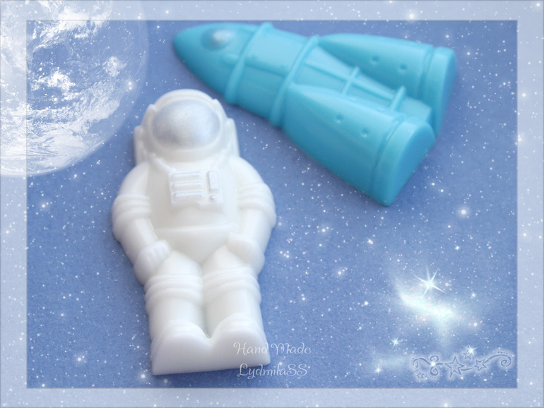 С днем космонавтики!