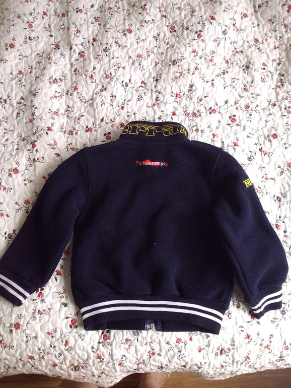 Курточки, толстовки, кардиганы для мальчика. Все по 300 руб!!! Москва