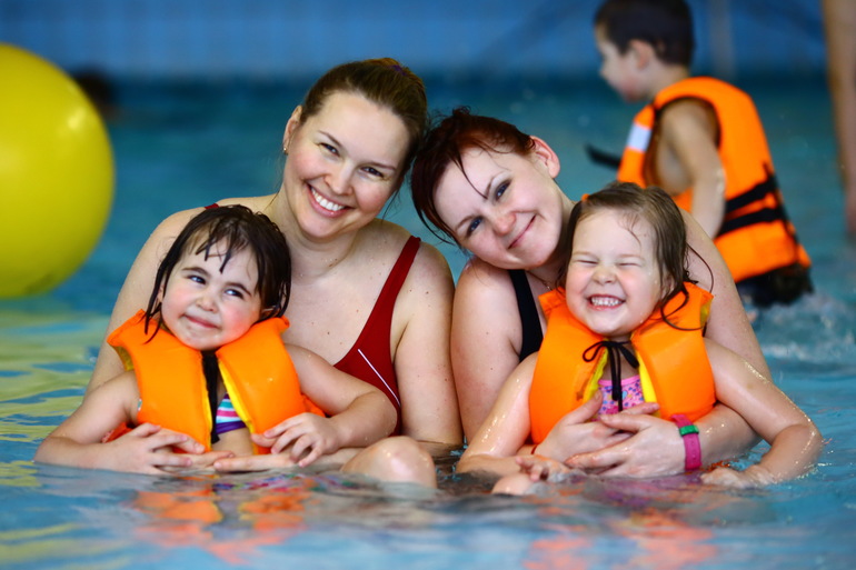 Заплыв семейный!