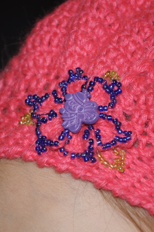 Беретики для моих девочек.