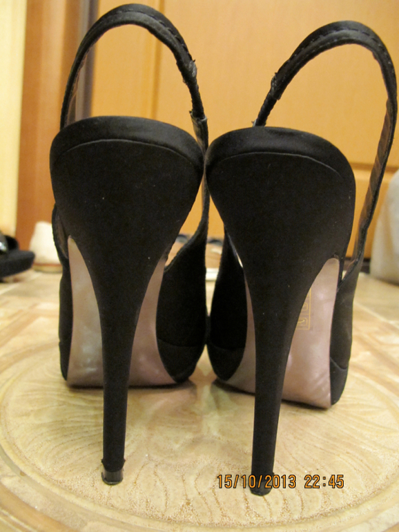 Женская обувь