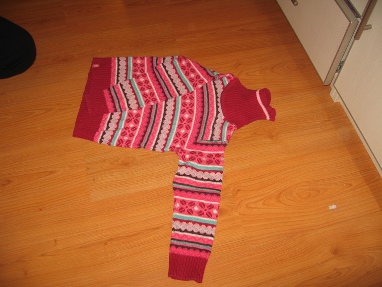 Продам свитер PLAY TODAY размер 110