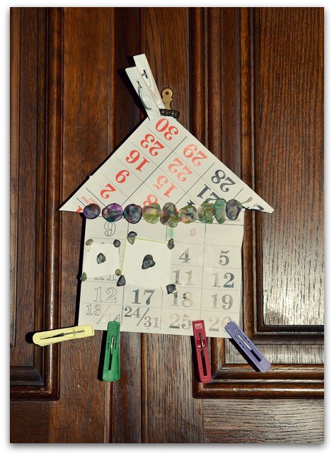 Дом на прищепке и слоеный пирог.