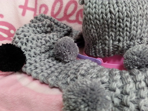 Наша семья свяжет под заказ оригинальные шапки