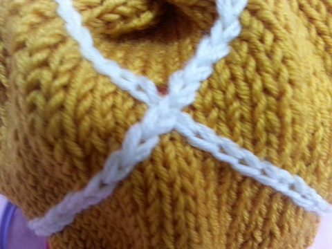 Наша семья свяжет под заказ оригинальные шапки