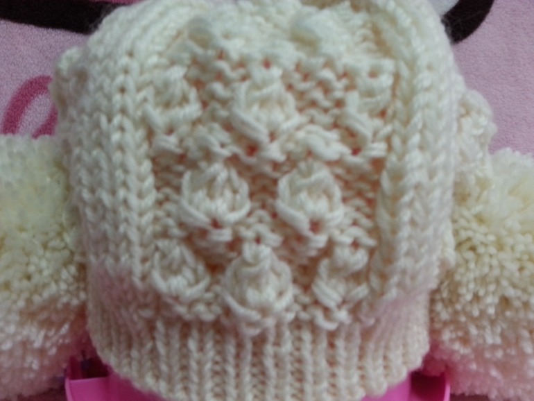 Оригинальные шапки ручной работы