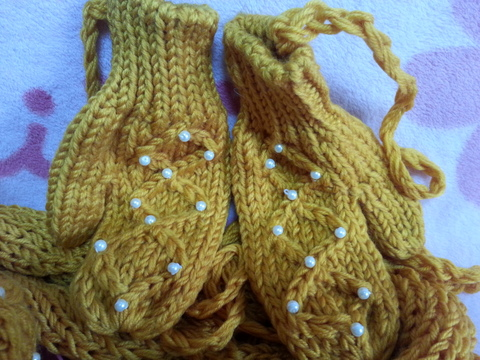 Наша семья свяжет под заказ оригинальные шапки