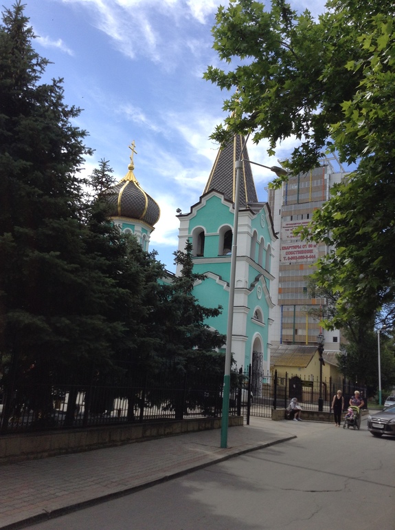 Одену я белую шляпу, поеду я в город Анапу))