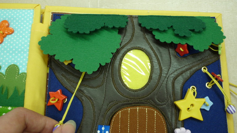 рАЗВИВАЮЩАЯ КНИЖЕЧКА С УЛИТКОЙ НА ОБЛОЖКЕ!