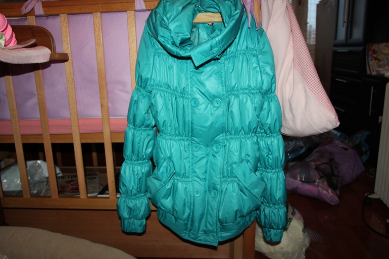 продам весенне-осеннюю курточку