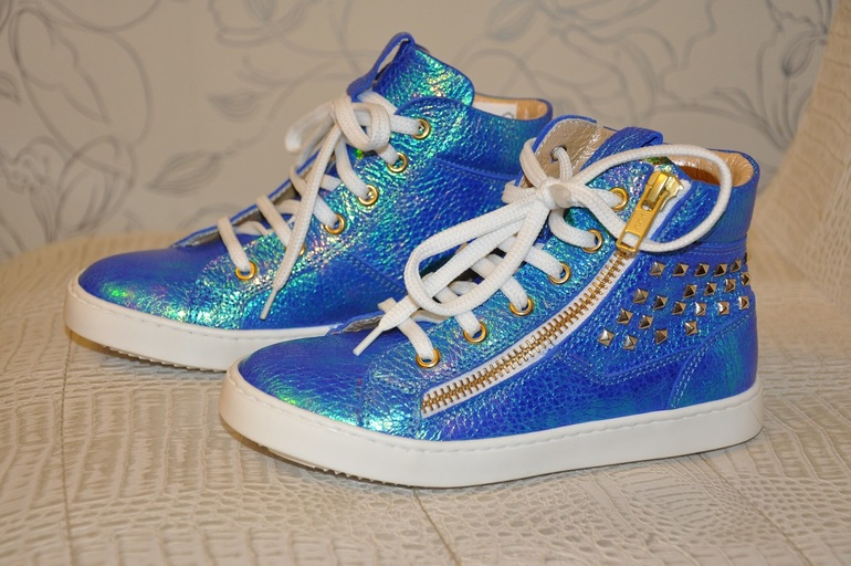 Потрясающая красота!!! Миллион фото)))