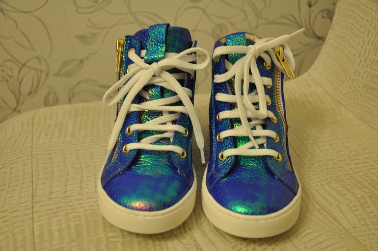 Потрясающая красота!!! Миллион фото)))