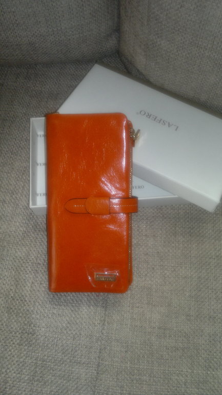 Пристрою.....натуральная кожа